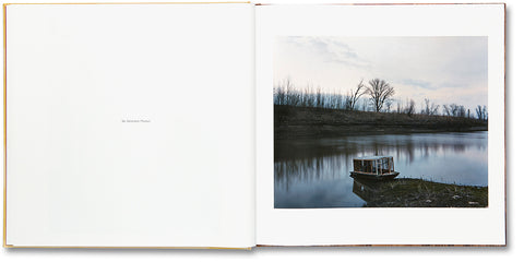 Sleeping by the Mississippi (Signed) Alec Soth - MACK